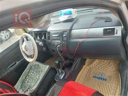 نيسان فيرسا